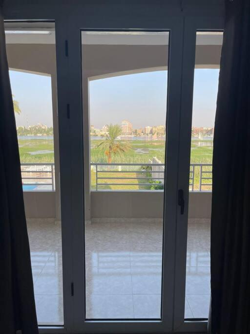 Royal Nile Villa - Nile View Apartment 1 ルクソール エクステリア 写真