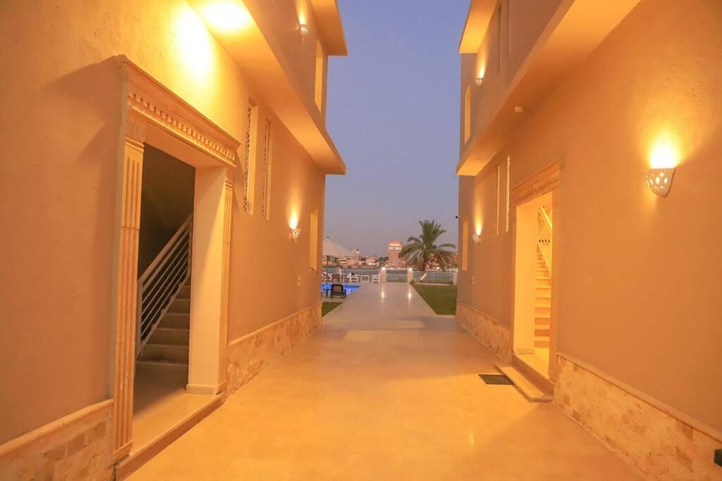 Royal Nile Villa - Nile View Apartment 1 ルクソール エクステリア 写真