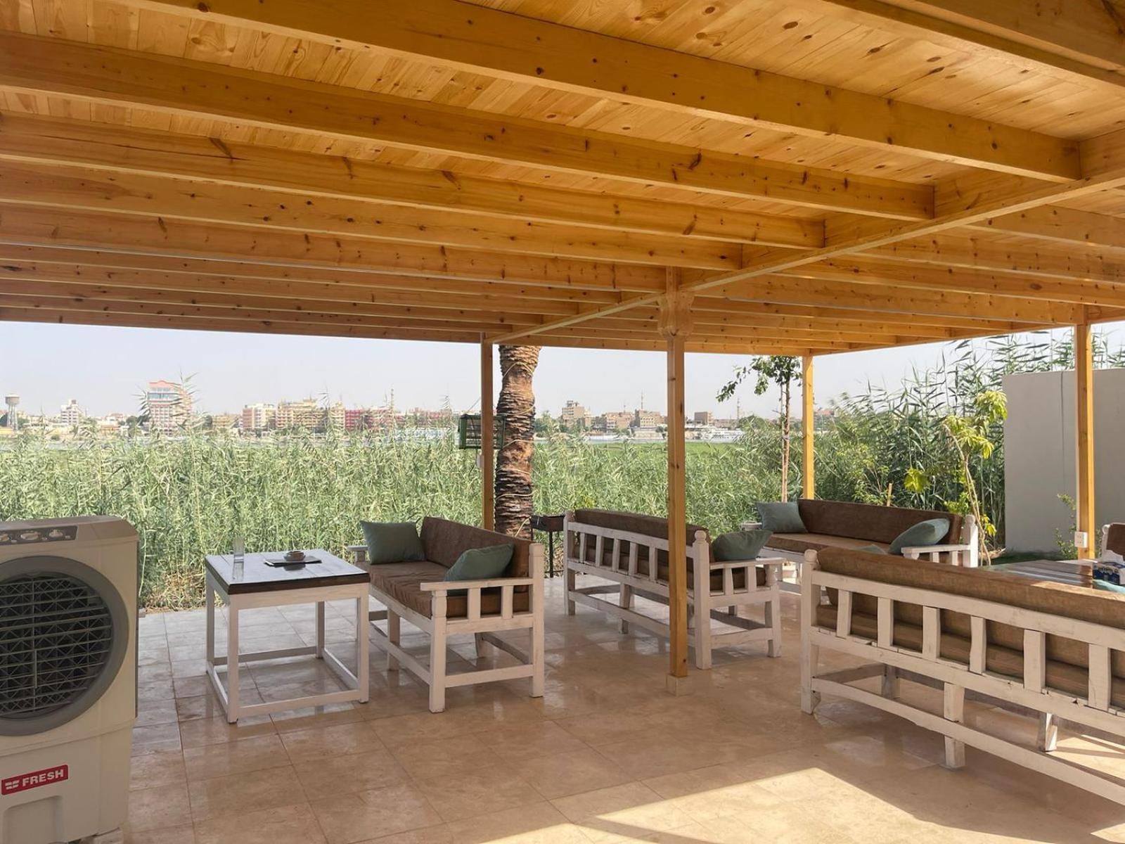 Royal Nile Villa - Nile View Apartment 1 ルクソール エクステリア 写真